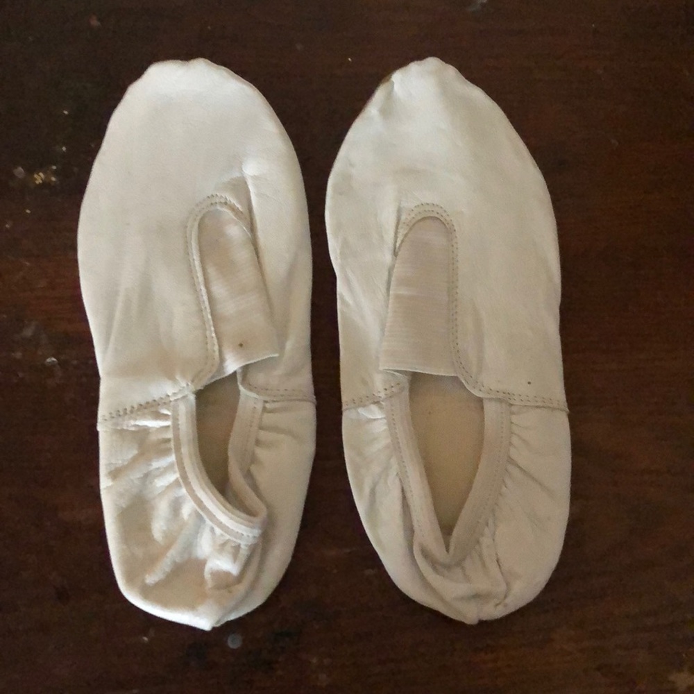 Acro dance shoes